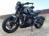 Triumph Trident 660 como nova