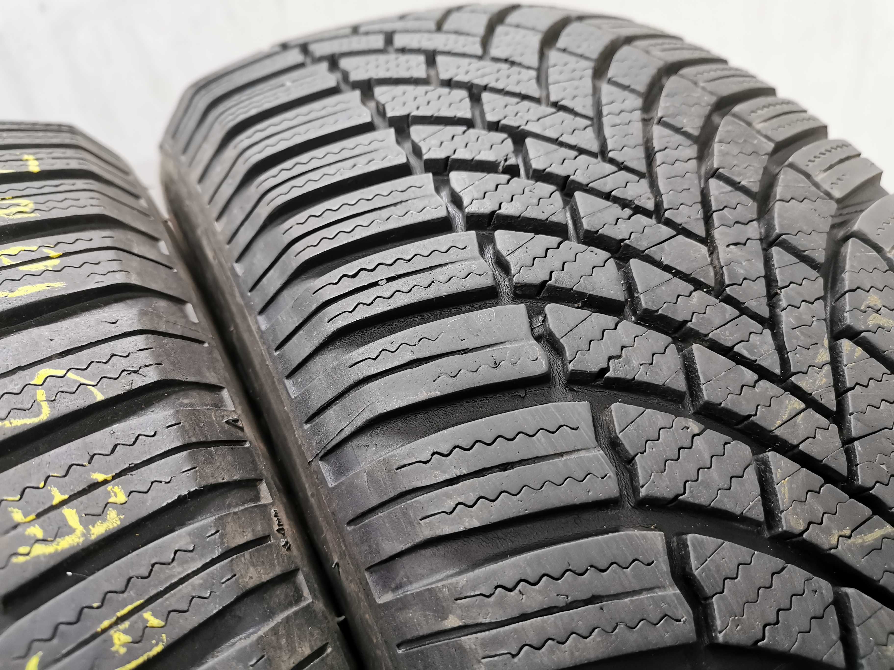 Bridgestone Blizzak LM005 205/60r16 6,2mm N1013