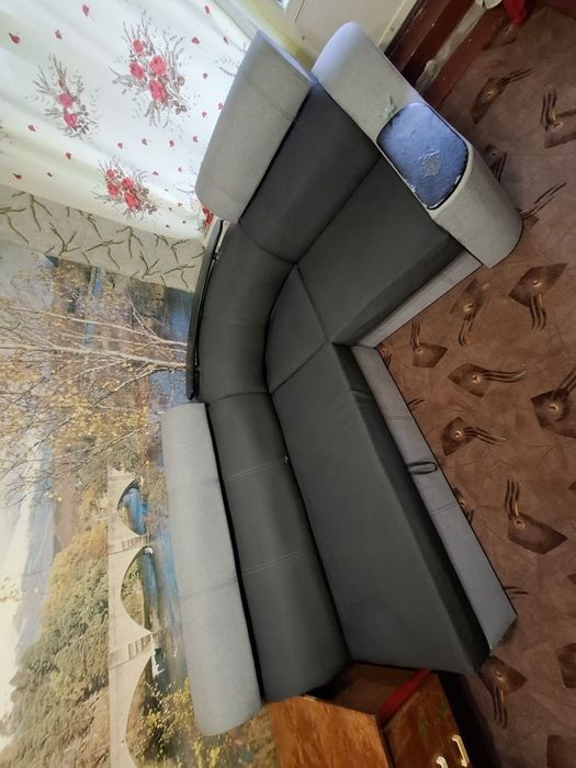 Продам кутовий диван