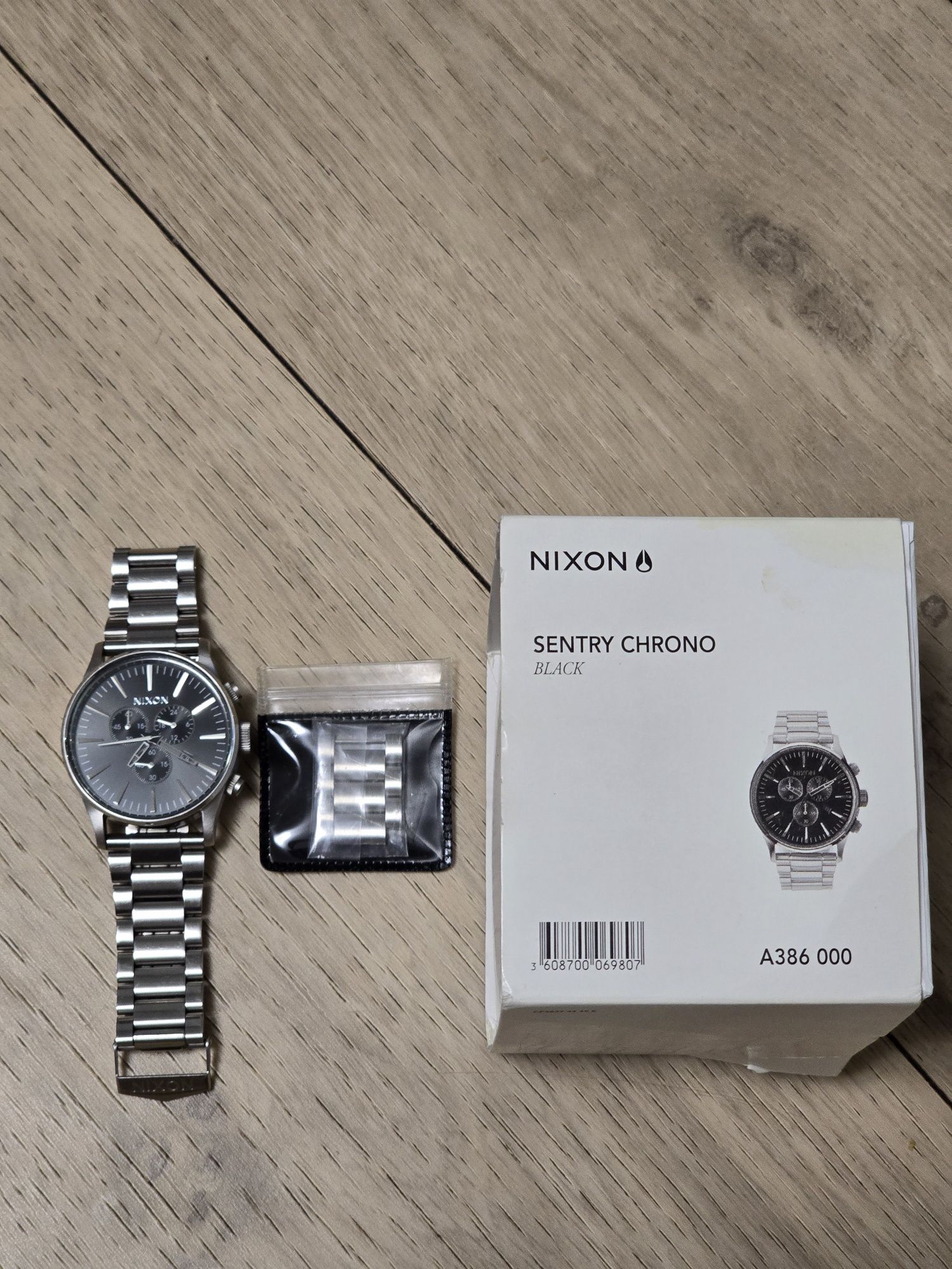 Zegarek męski NIXON A386-000 Sentry Chrono