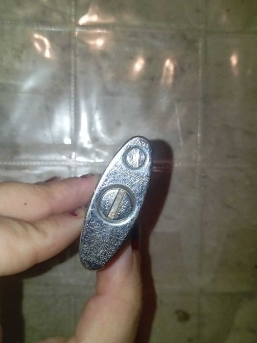 Isqueiro antigo sem gas