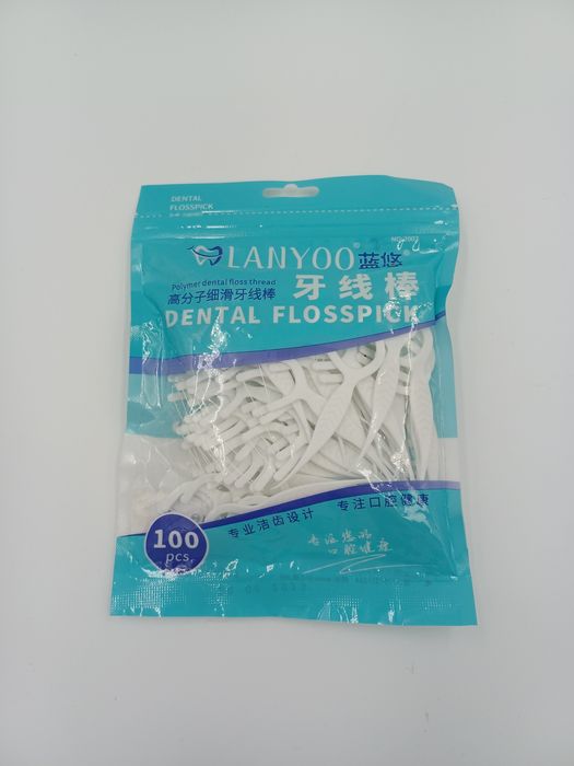 Nić dentystyczna  100szt