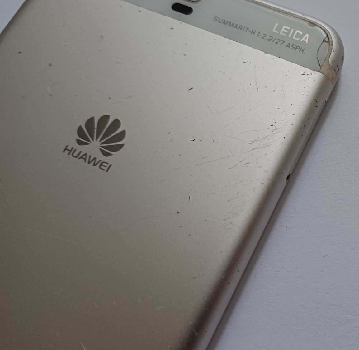 Huawei P10 biały 4/64 VTR-L29