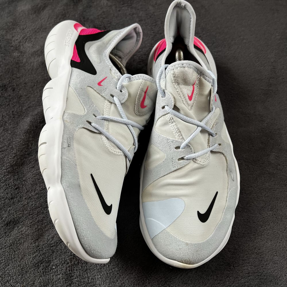 Жіночі кросівки Nike free RN 5.0. P. 42.