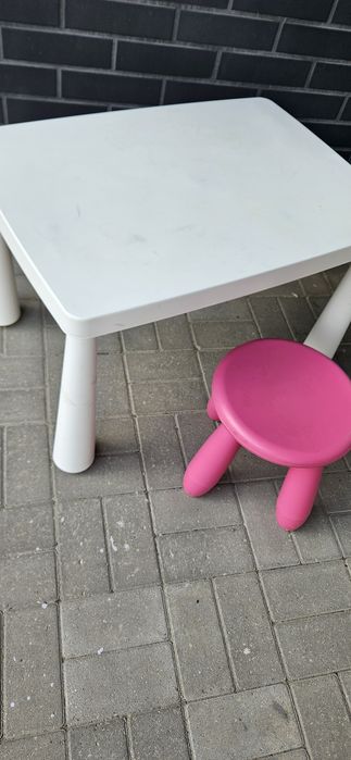 Stolik i krzesełko dla dziecka Ikea