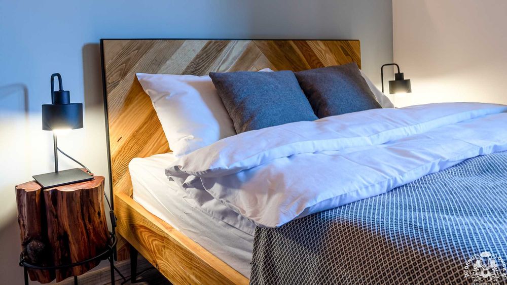 Noclegi z klimatem. Pokoje z łazienkami przy szlaku. Beskid Żywiecki.