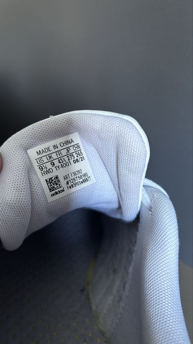 Кроссовки , кеды adidas