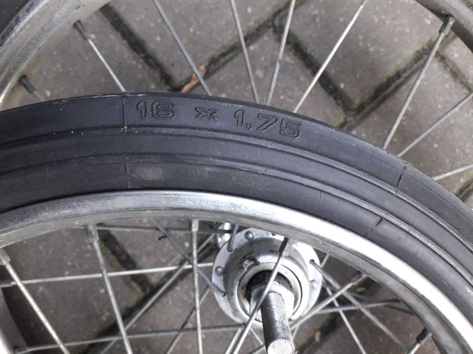 Koła rowerowe 16 x1.75 lub do wózka transportowego (pełne )