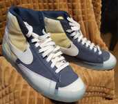 Nike Sneakersy Blazer Mid 7 DH4505Kolorowy
Sneakersy Blazer Mid 7