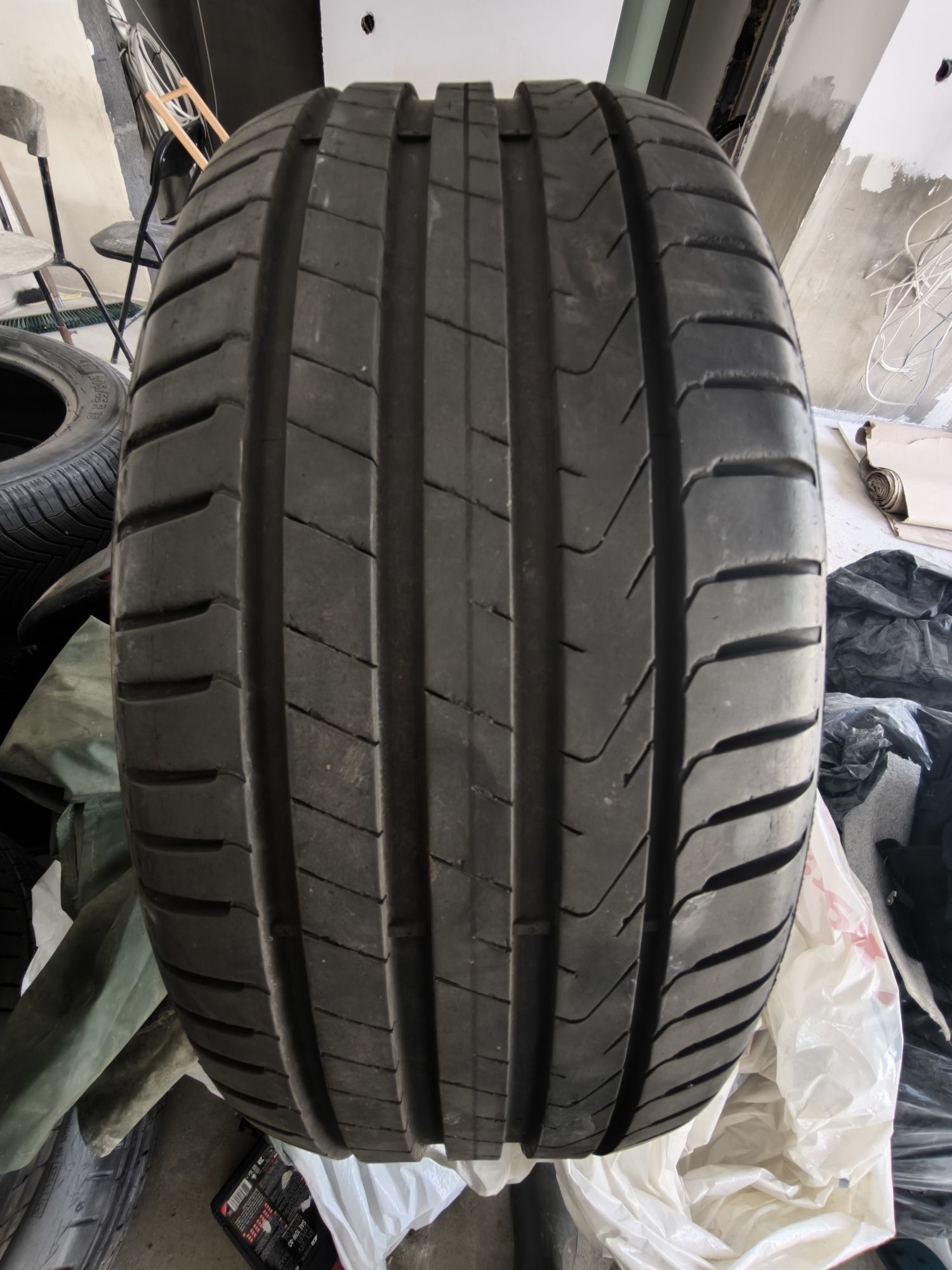 Opony lato 225/40/19 Pirelli Cintauro P7 opony 2021 stan bdb