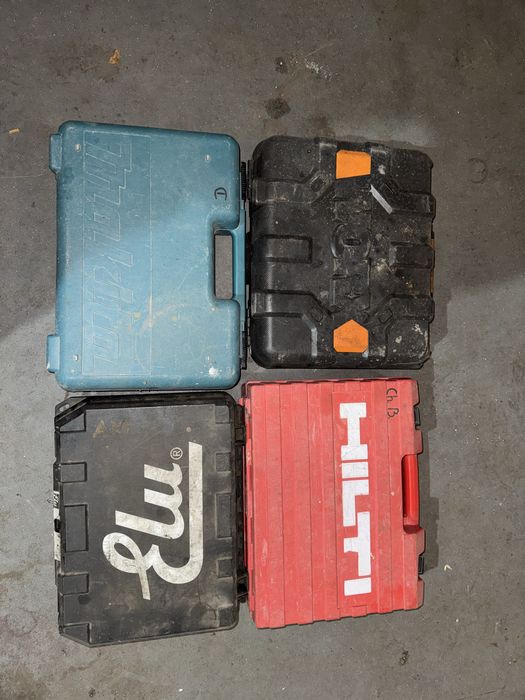 Ящик для шуруповерту