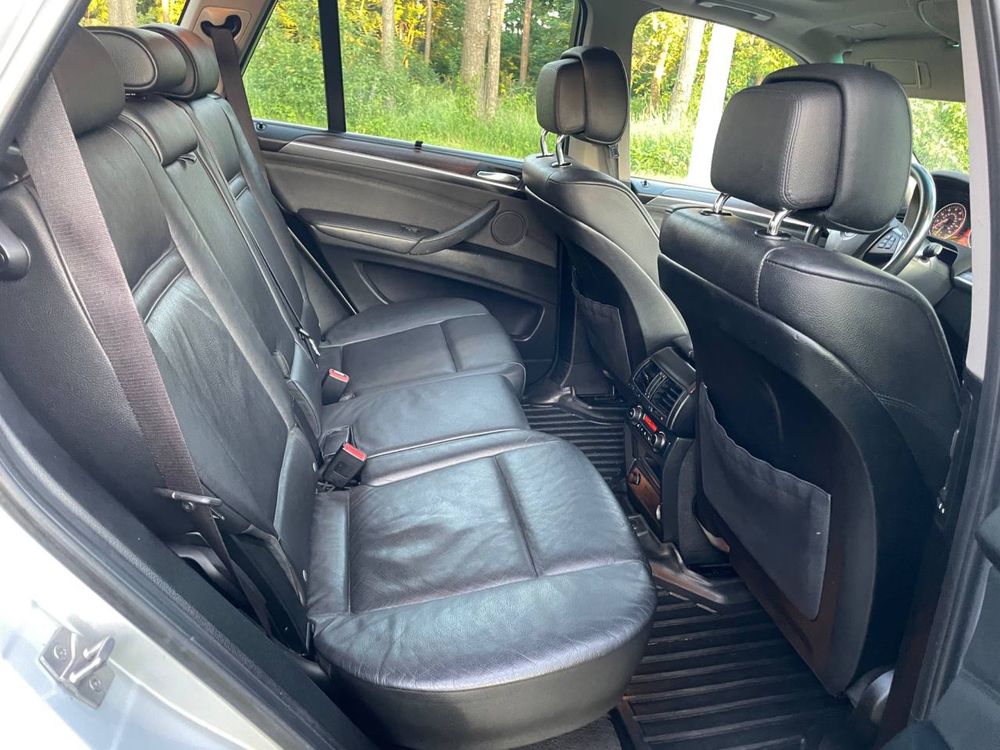 BMW X5 2012 3.0b
