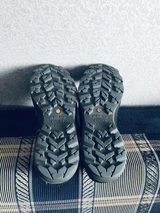 Робоче взуття LX розмір 44, по устілці 28,5  см