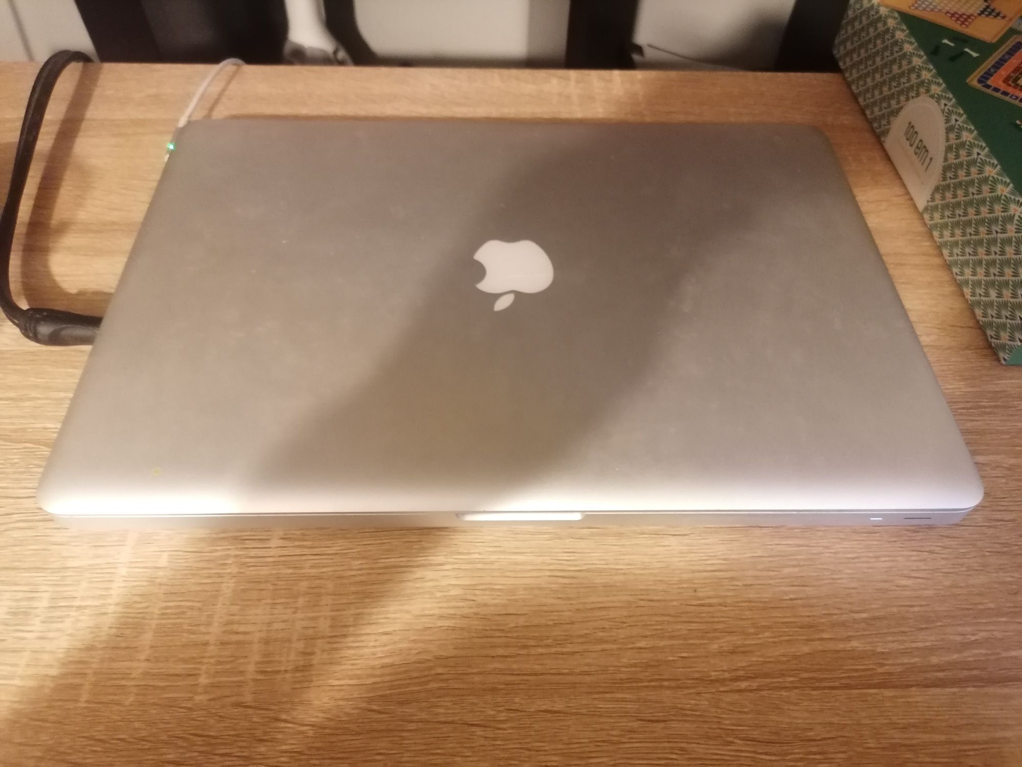 MacBook pro 15'' late 2011 I7 8gb RAM