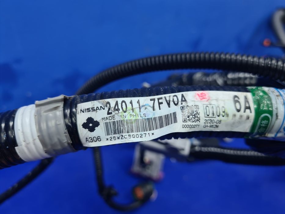 WIĄZKA przewodów komory silnika NISSAN X-TRAIL T32 1.6 dci oryginał