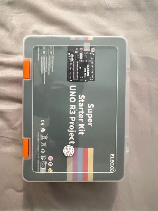 Kit Arduino Elegoo UNO R3 Super Starter – Novo, nunca usado