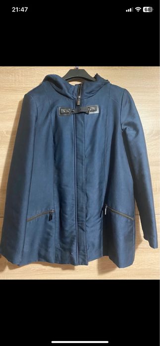 Granatowa kurtka camaeiu