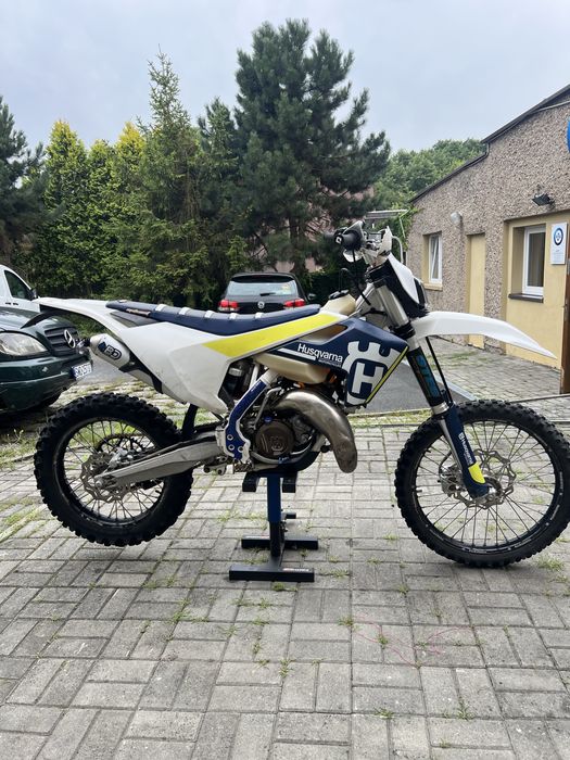 Husqvarna TX 125 enduro 136mth 17’