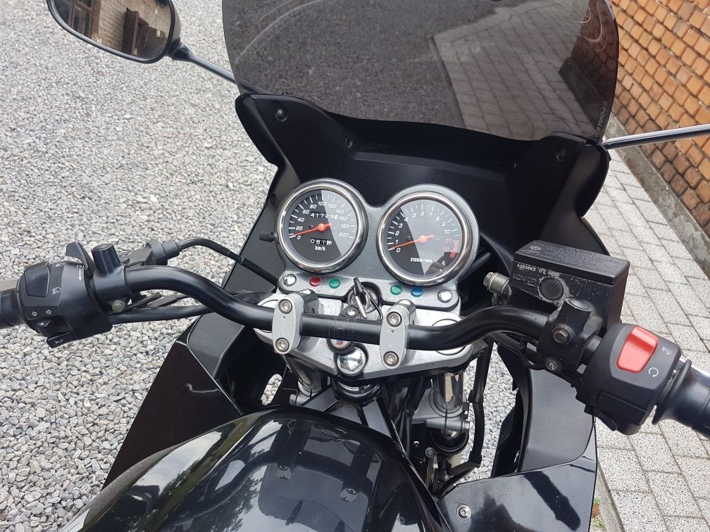 Suzuki gs 500f 2004r.