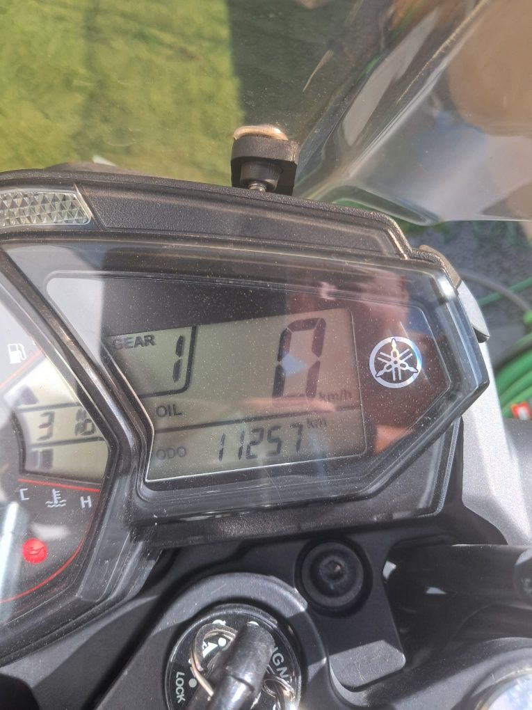 Yamaha MT-03.                  .