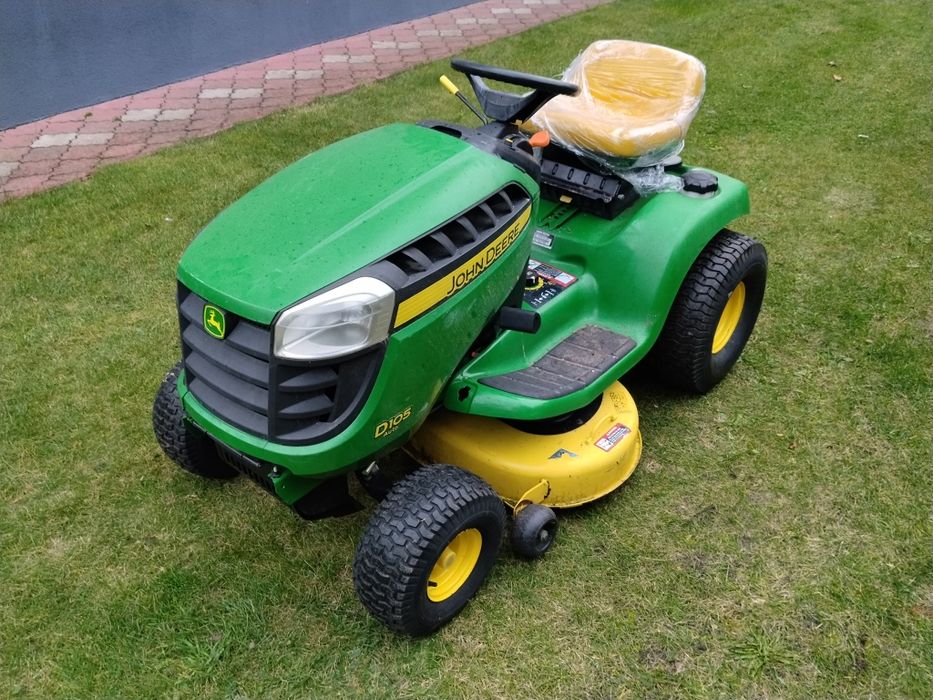 Kosiarka traktorek John Deere LT150