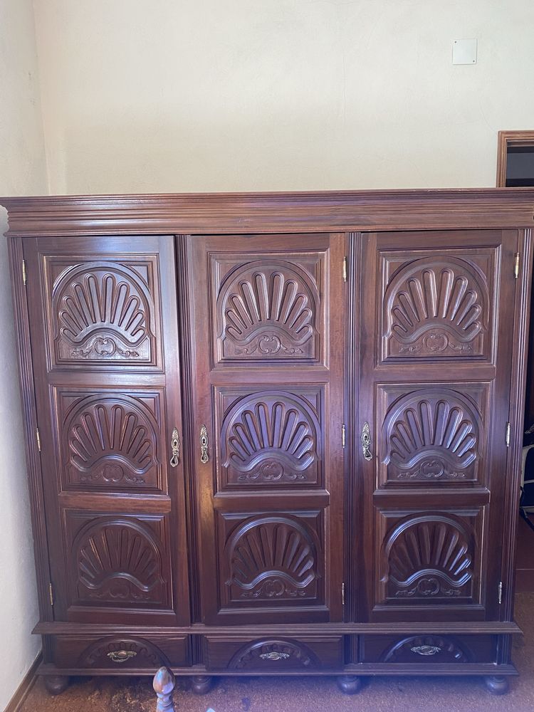 Conjunto de mobiliario de quarto
