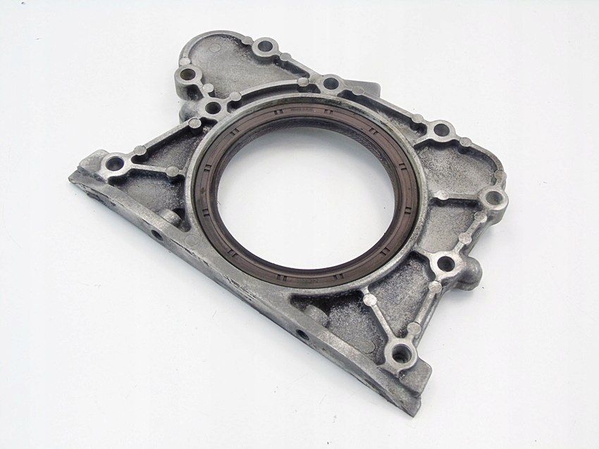 Obudowa Wału 1.3 Swift 3 Jimmy Ignis Liana Wagon R