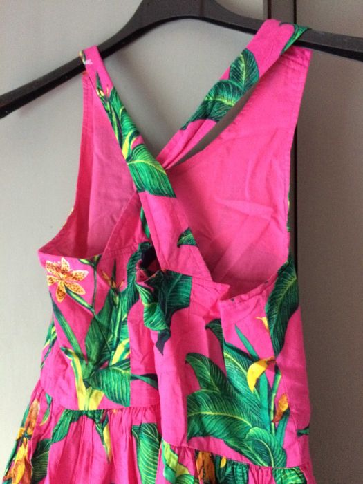 Vestido rosa com Flores