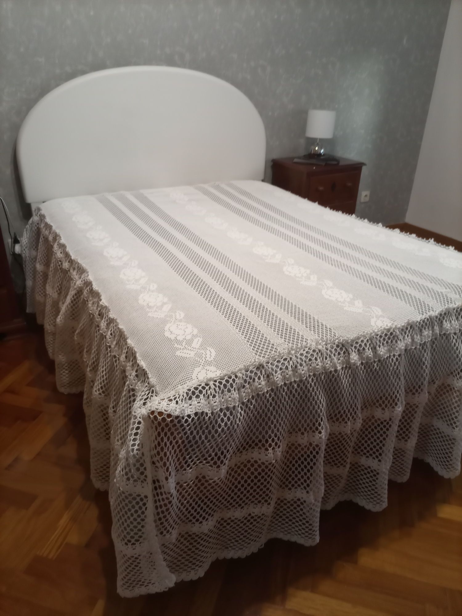 Colcha de cama em renda