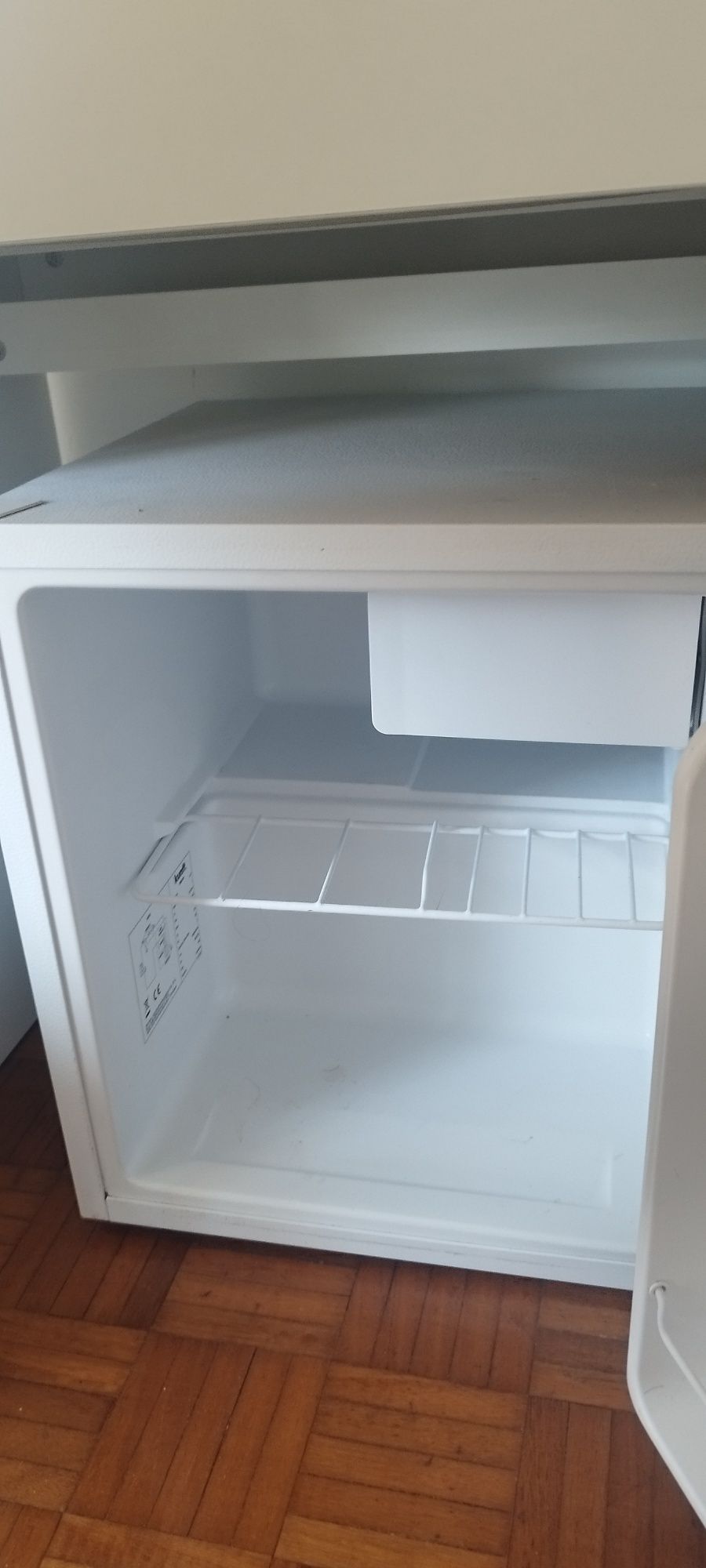 Frigobar Kunft  Semi novo