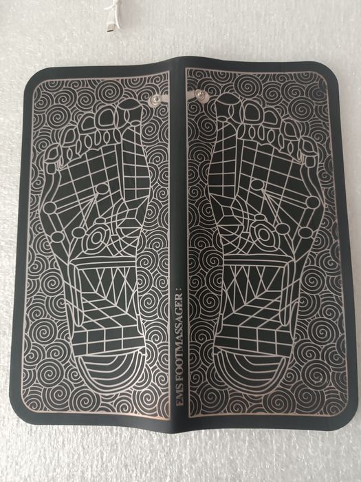 Коврик - массажёр для ног.