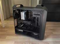 Komputer stacjonarny (gamingowy) i7-7700K/GTX 1080/32 GB RAM/SSD + HDD