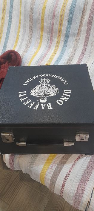 Concertina usada em bom estado sol do fa