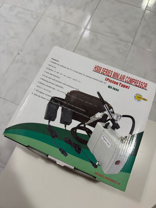 Aerógrafo e mini compressor - Novo