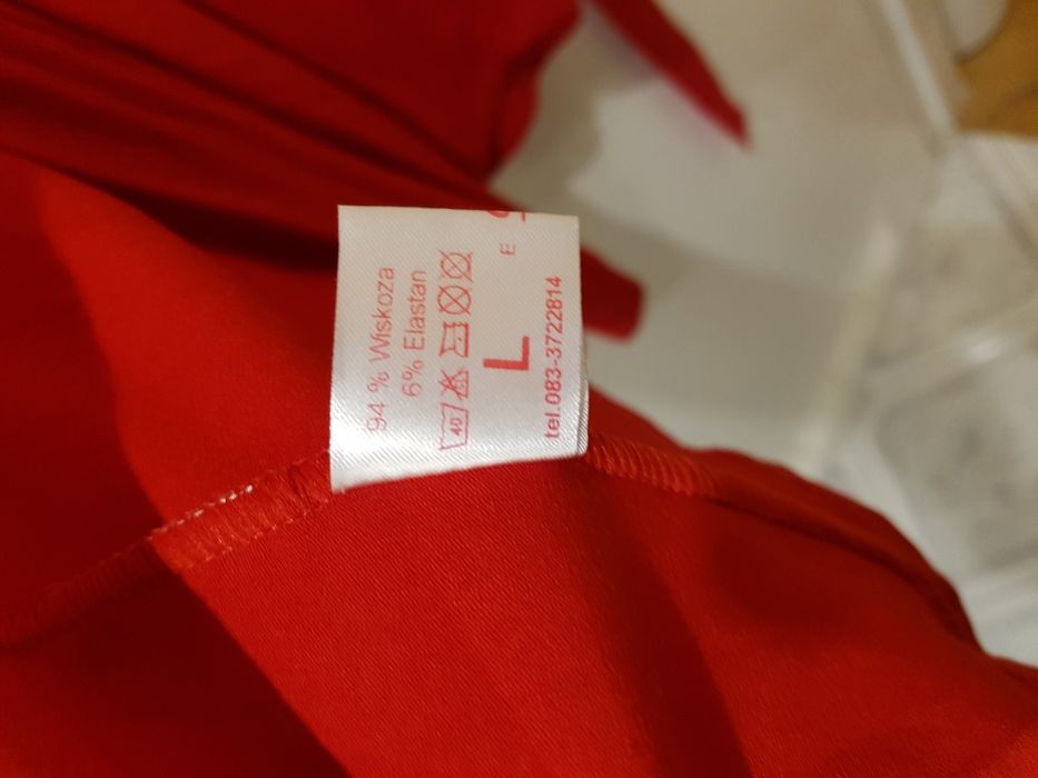 Walentynki. Nowy, piękny komplet: szlafrok z koszulką De Lafense