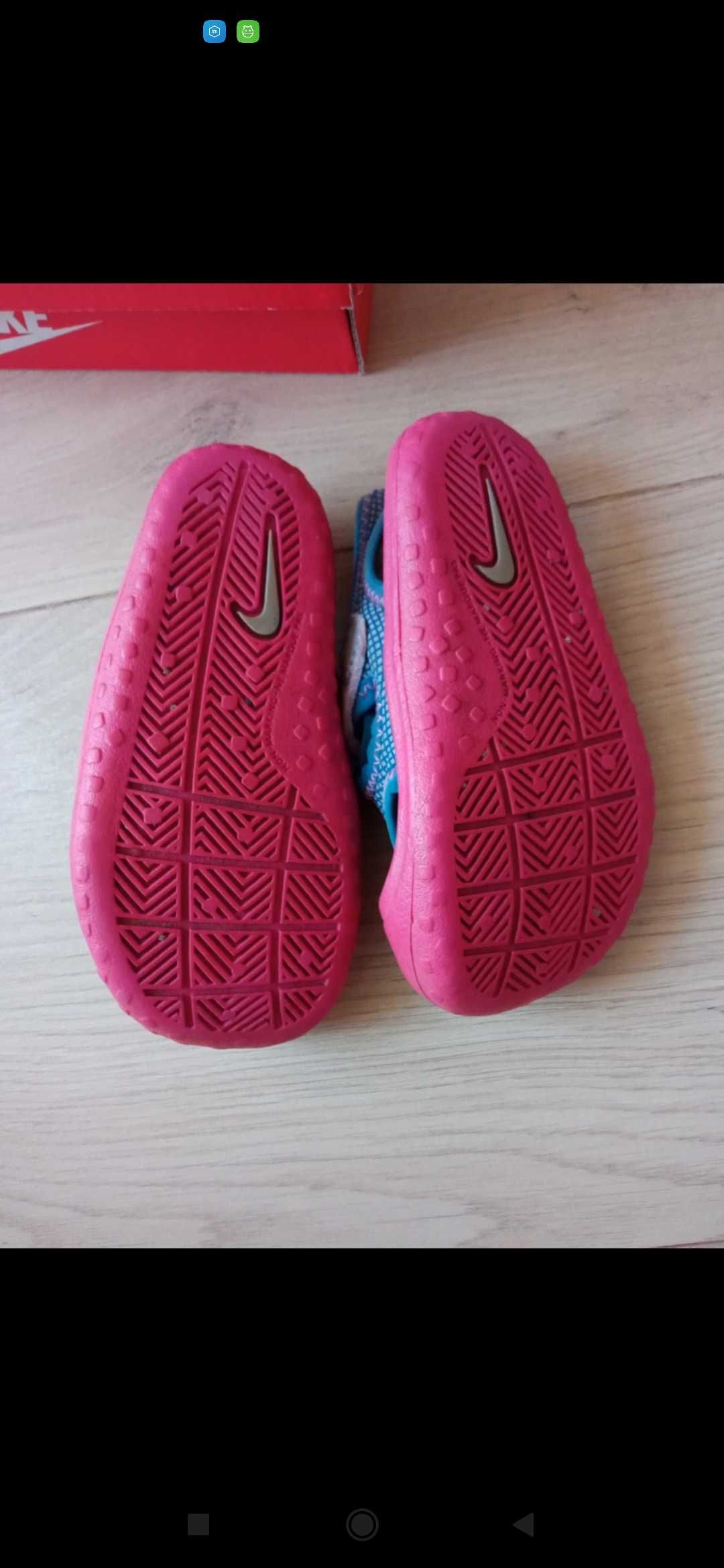 Sandały Nike 22 i 25, 2 pary