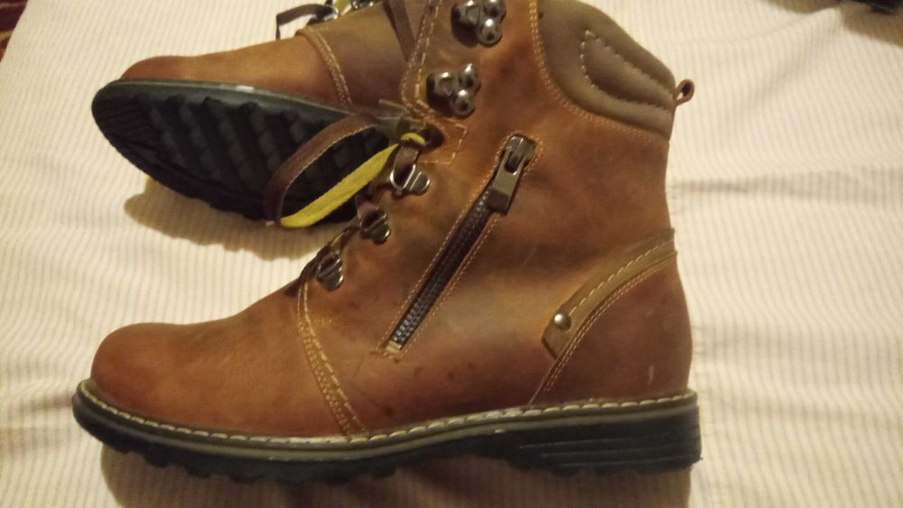 Нові зимові сапожки, чоботи Міда, 38,0-38,5 р. Шкіра.