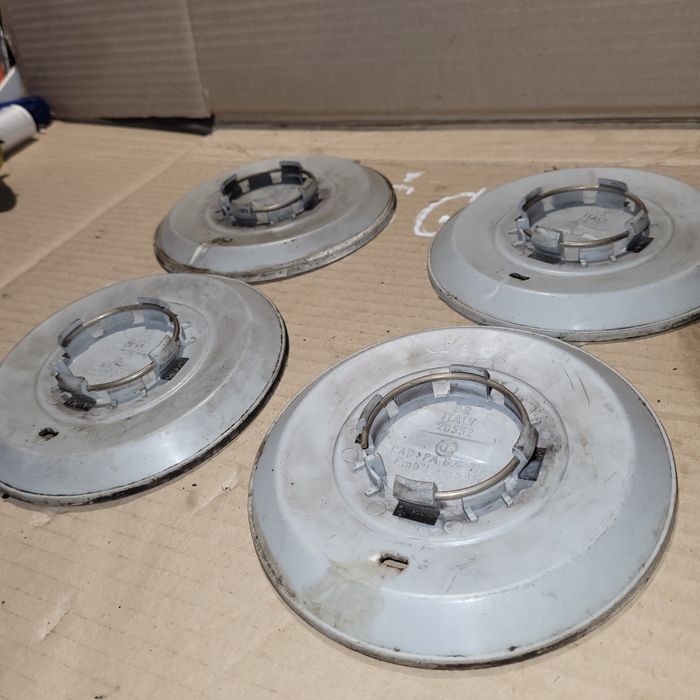 Kołpaki kołpaczki dekielki BBS vw Touran golf V audi seat skoda 2004r