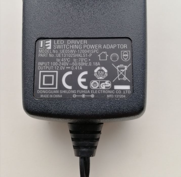 Блок питания (живлення) 12V