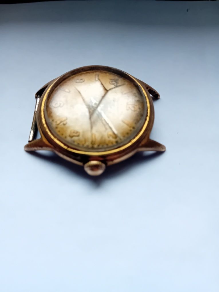 Zegarek antyczny Junghans Trilastic 17
