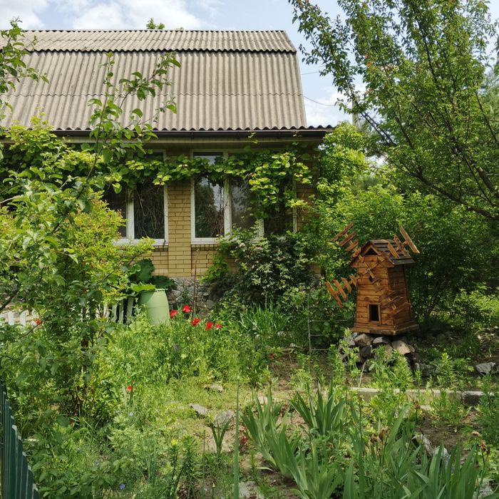 Продаю шикарный 2х этажный коттедж в живописном р-не г Мерефа