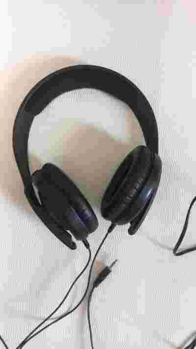 Навушники Sennheiser HD407 в ідеальному стані