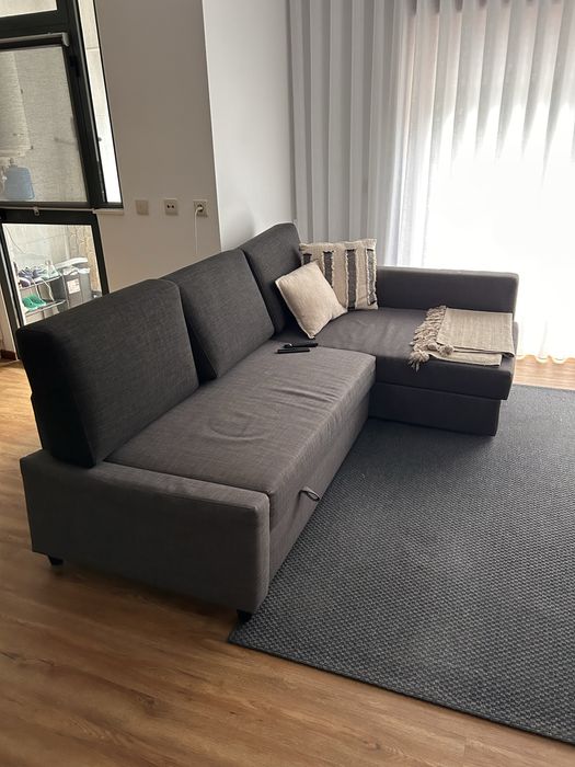 Sofa-cama em bom estado