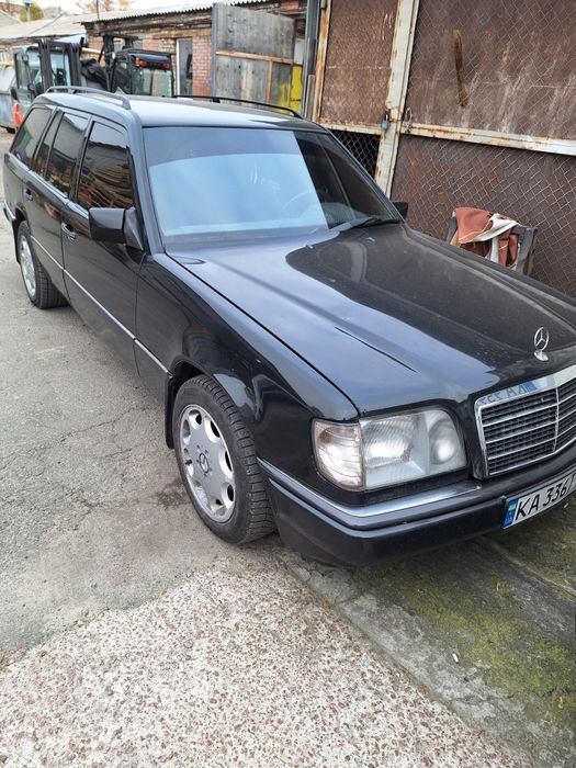 Мерседес е200 124