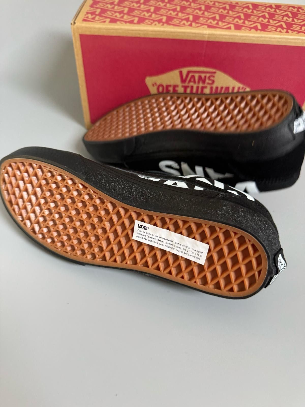 Nowe trampki sneakersy Vans Old Skool czarne  38,5