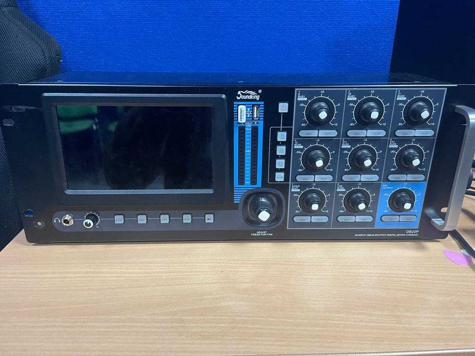 Цифровий пульт Soundking DB20P