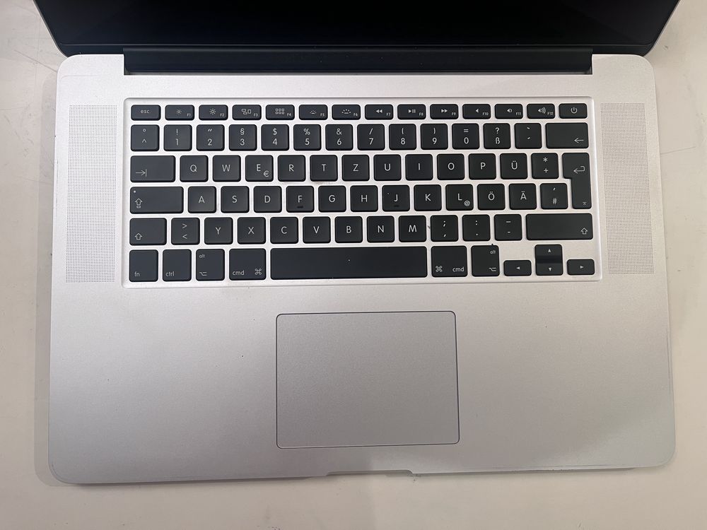 MacBook Pro (Retina, 15-inch mid2015) A1398