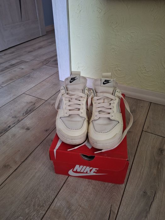 Buty nike damskie 38