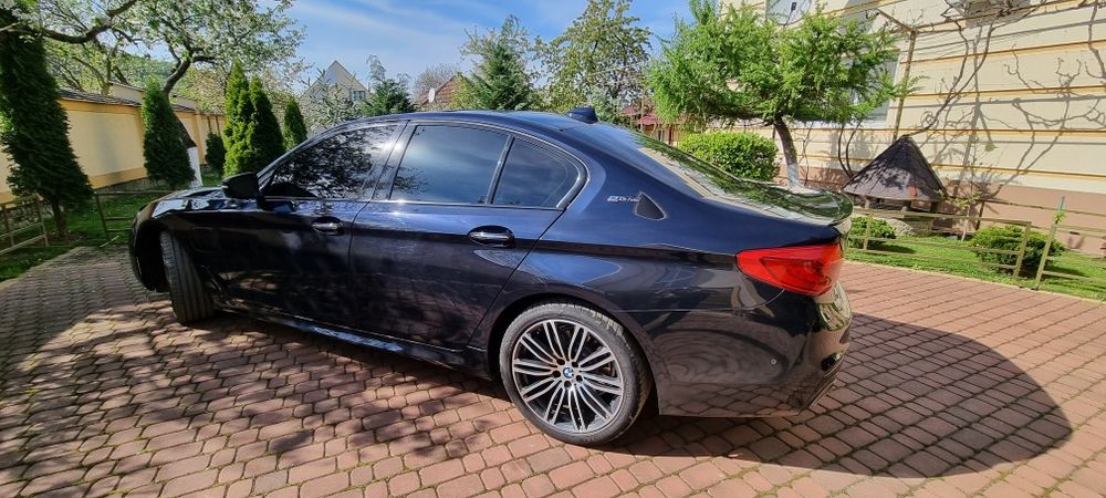 Продам легковий автомобіль BMW g30e