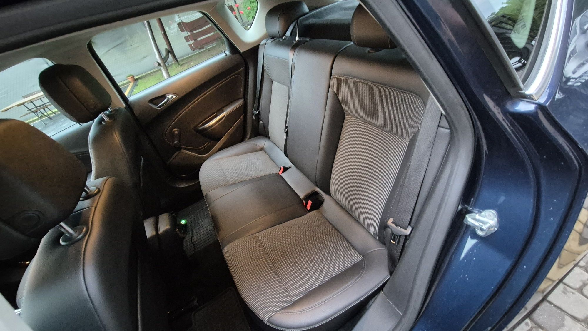 Opel Astra J 1.4 140KM #HAK#prywatnie